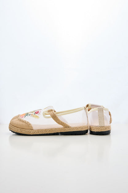 Beautifully Crafted Garment in a Classic Style