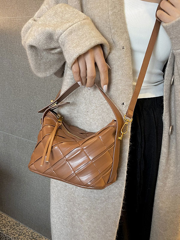 Classic Vintage Bag with a Flattering Fit