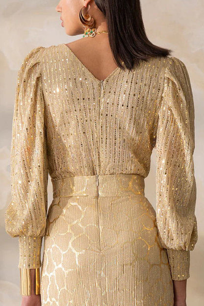 A Vintage Style Top with Delicate Timeless Details