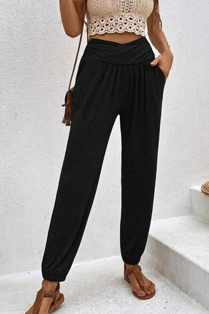 Gracefully Styled Pants for Any Occasion