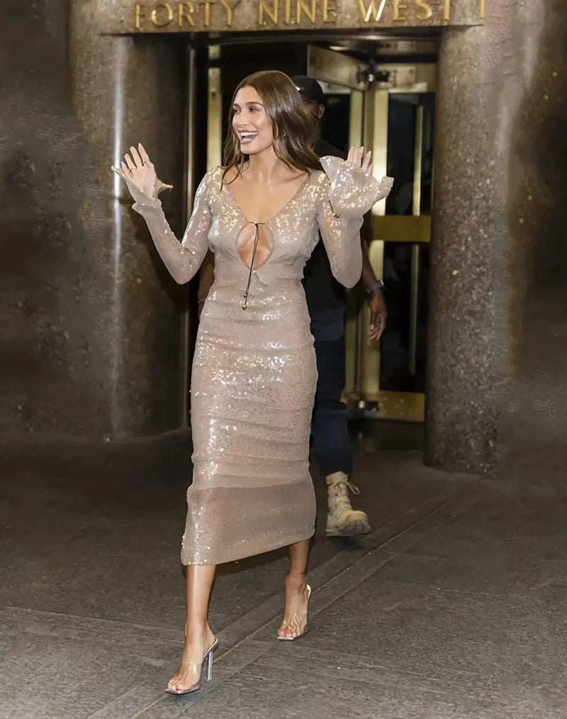 Sophisticated Dress with a Clean Classic Look