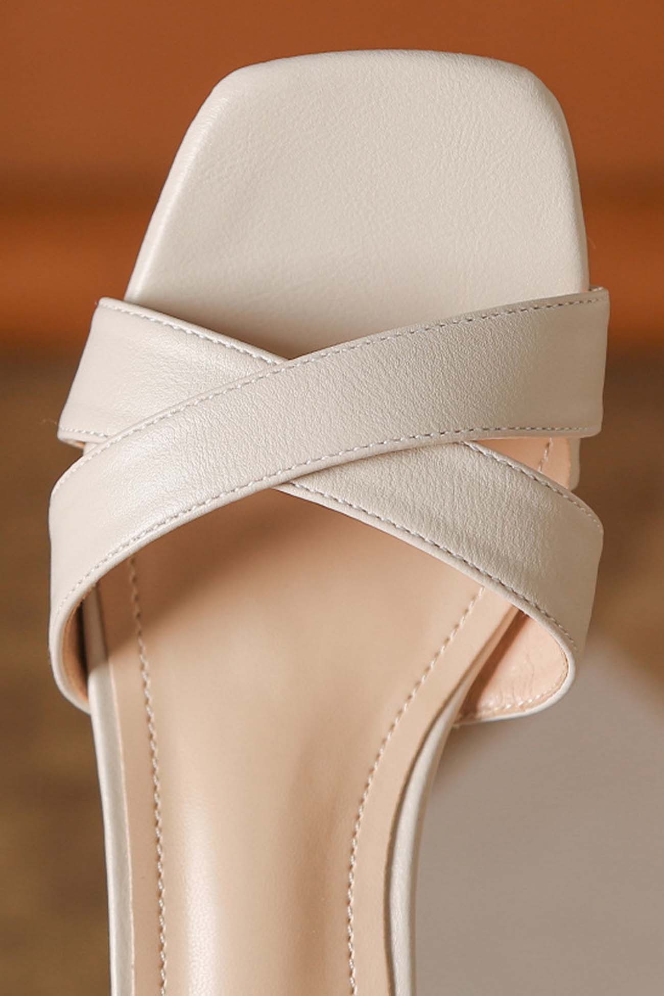 Polished Sandals with an Effortless Classic Look