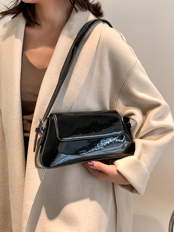 Elegantly Styled Bag for Everyday Wear