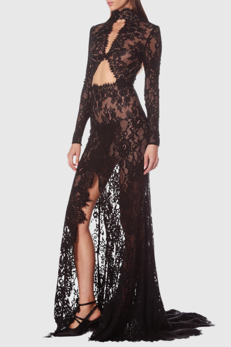 A Vintage Style Dress with Delicate Timeless Details
