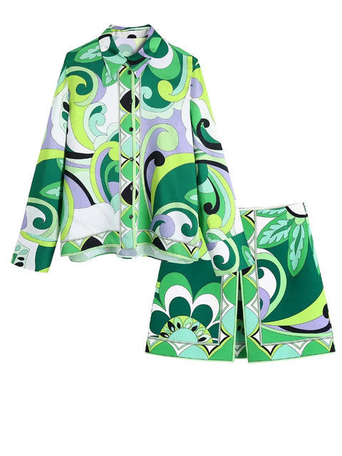 Gracefully Styled Garment for Any Occasion