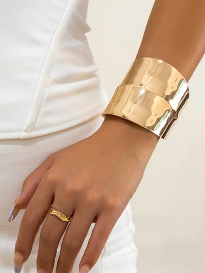 Elegantly Styled Garment for Everyday Wear