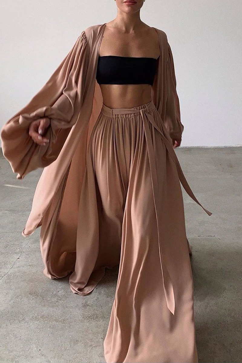 Gracefully Styled Garment for Any Occasion