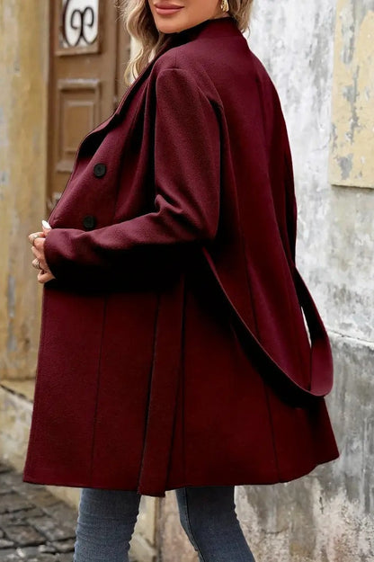Effortlessly Elegant Coat with a Timeless Design