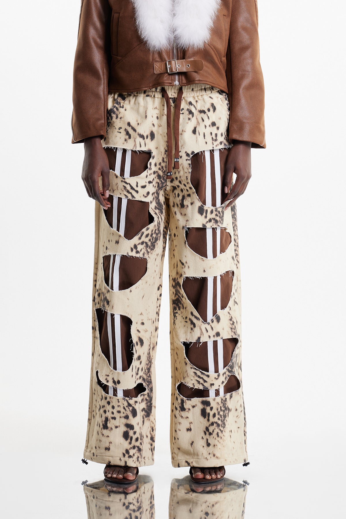 Elegantly Styled Pants for Everyday Wear