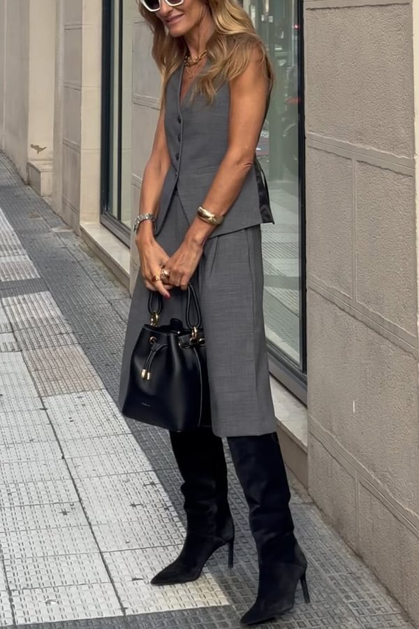 Elegantly Styled Pants for Everyday Wear