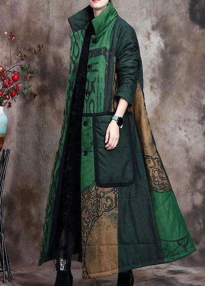 Beautifully Finished Coat in a Timeless Design