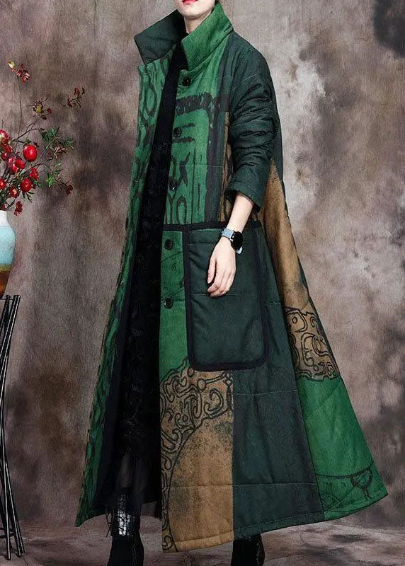 Beautifully Finished Coat in a Timeless Design
