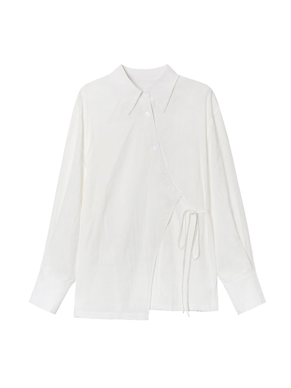 Classic Vintage Blouse with a Flattering Fit