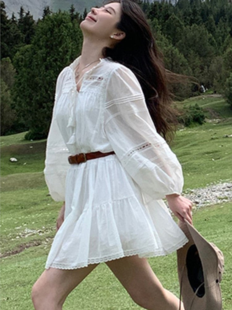 Sophisticated Dress with a Clean Classic Look