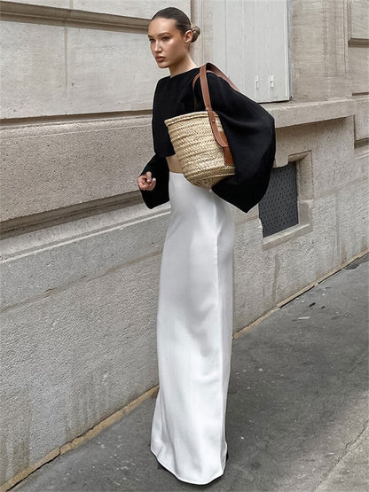 Sophisticated Garment with a Clean Classic Look