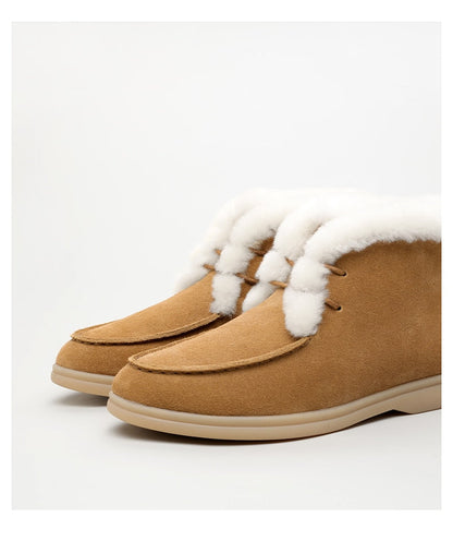 Polished Boots with an Effortless Classic Look