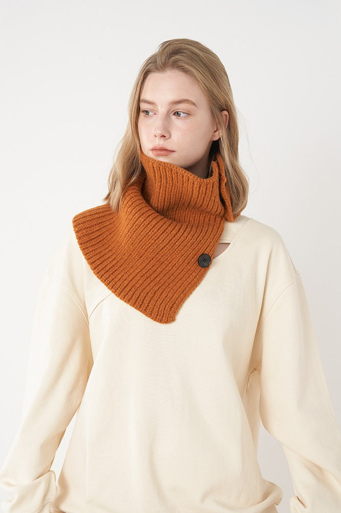 Effortlessly Elegant Garment with a Timeless Design