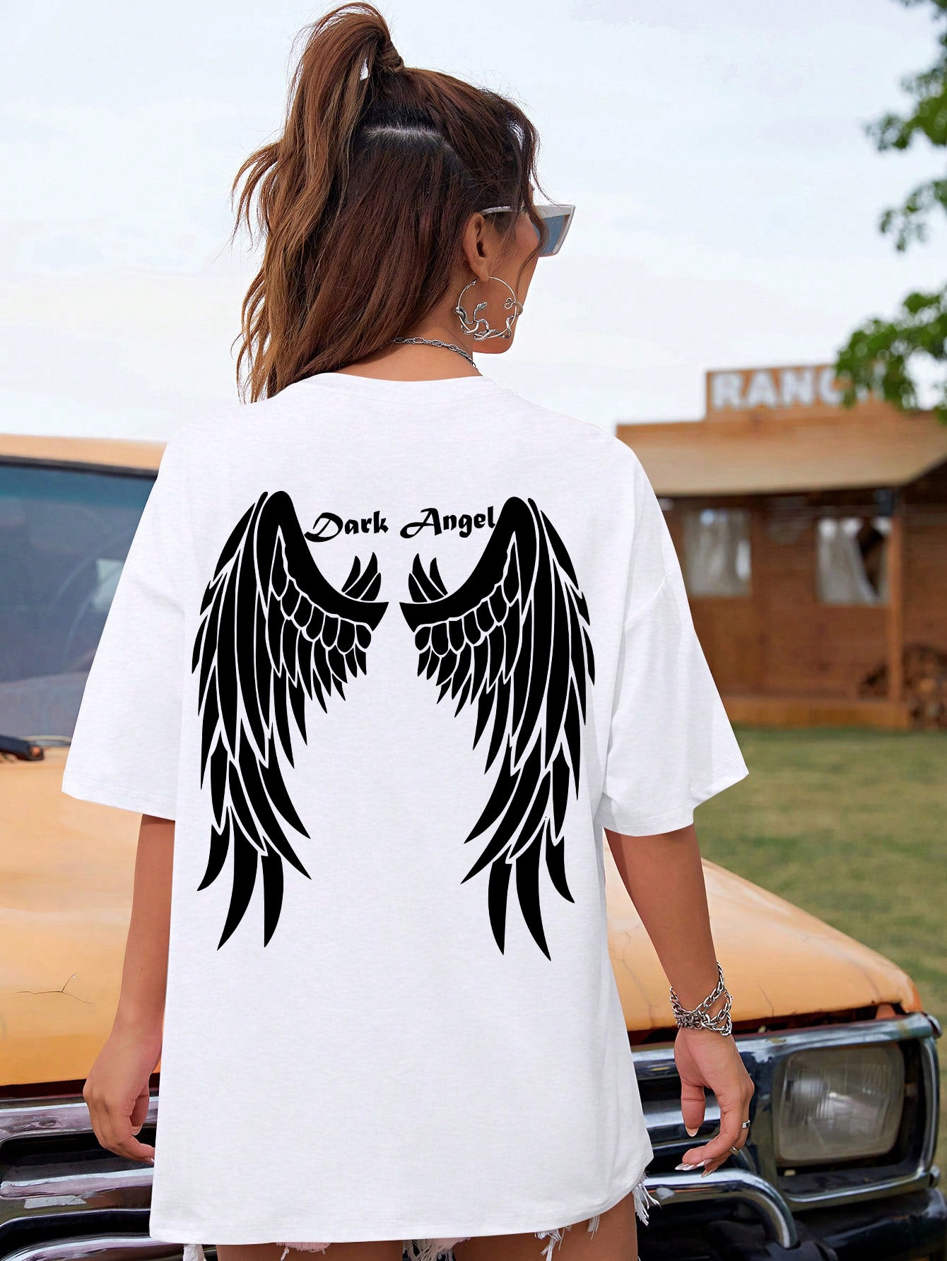 Elegantly Styled T-Shirt for Everyday Wear