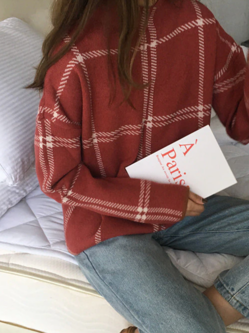 Beautifully Finished Sweater in a Timeless Design