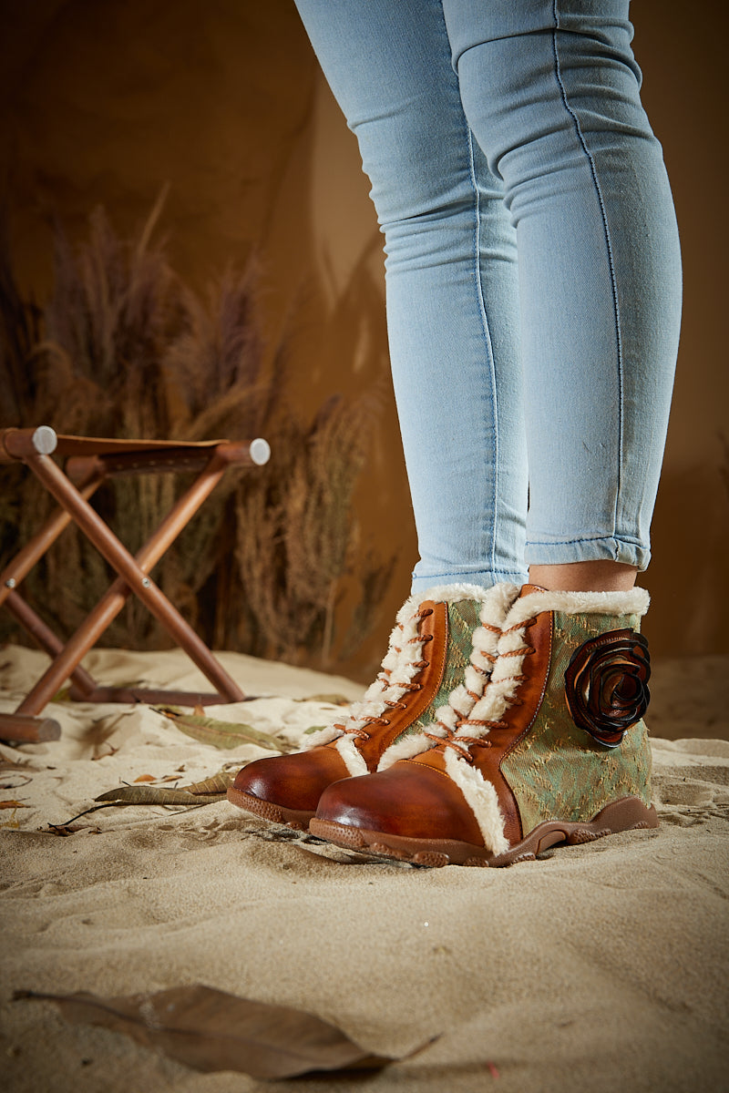 Beautifully Finished Boots in a Timeless Design
