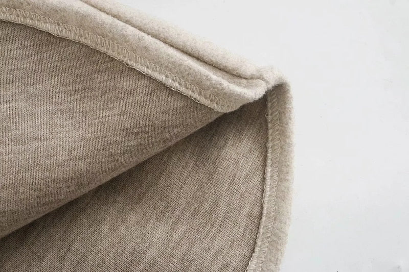 Effortlessly Elegant Shirt with a Timeless Design