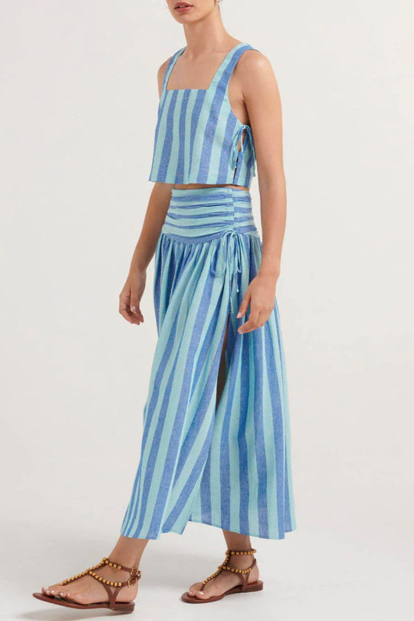Gracefully Styled Garment for Any Occasion
