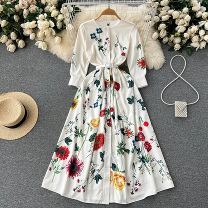 Classic Vintage & Enduringly Stylish Dress