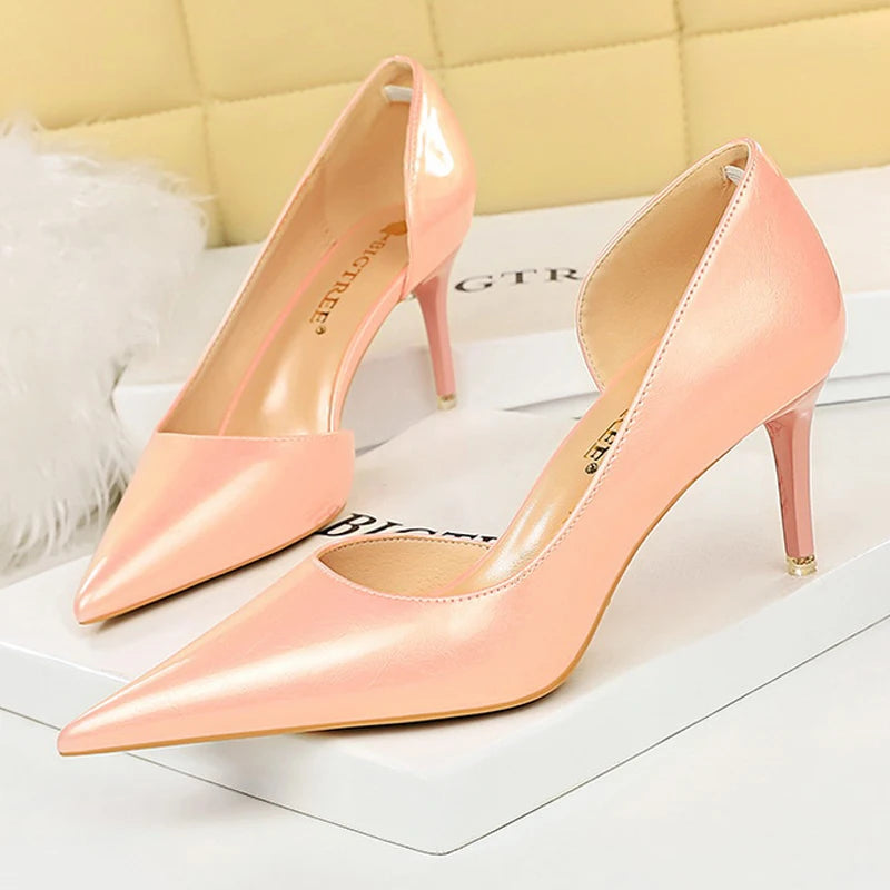 Classic Vintage & Enduringly Stylish Heels