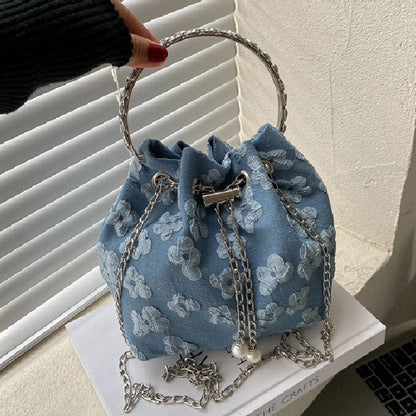 Effortlessly Elegant Bag with a Timeless Design