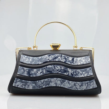 Beautifully Finished Bag in a Timeless Design