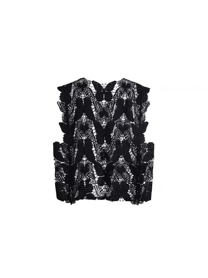 Beautifully Crafted Top in a Classic Style