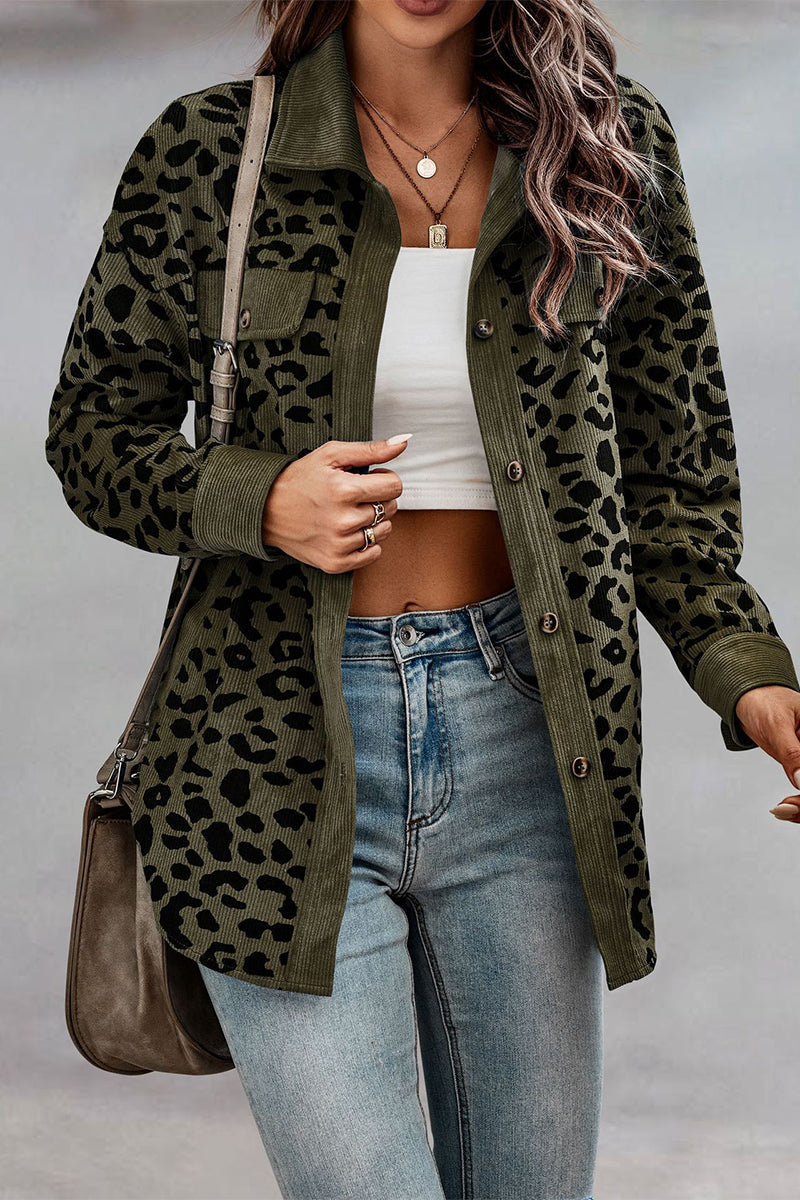 Classic Vintage Top with a Flattering Fit