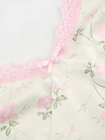 Effortlessly Elegant Top with a Timeless Design