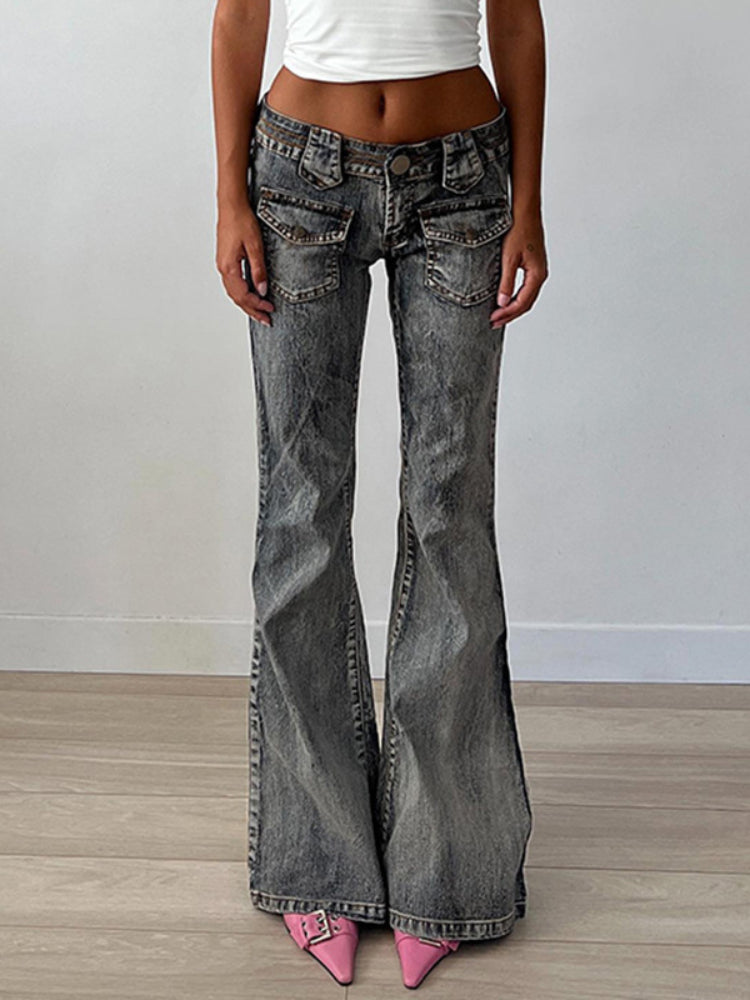 Elegantly Styled Pants for Everyday Wear