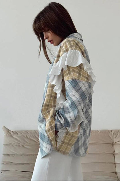 Classic Vintage Shirt with a Flattering Fit