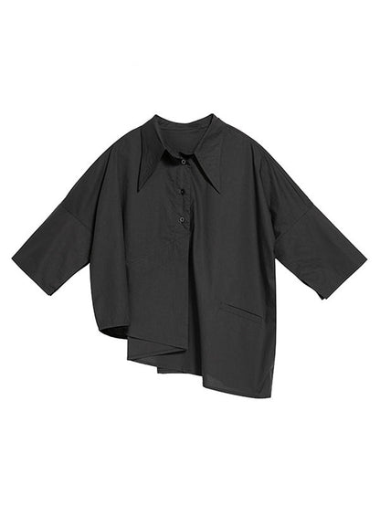 Beautifully Crafted Blouse in a Classic Style