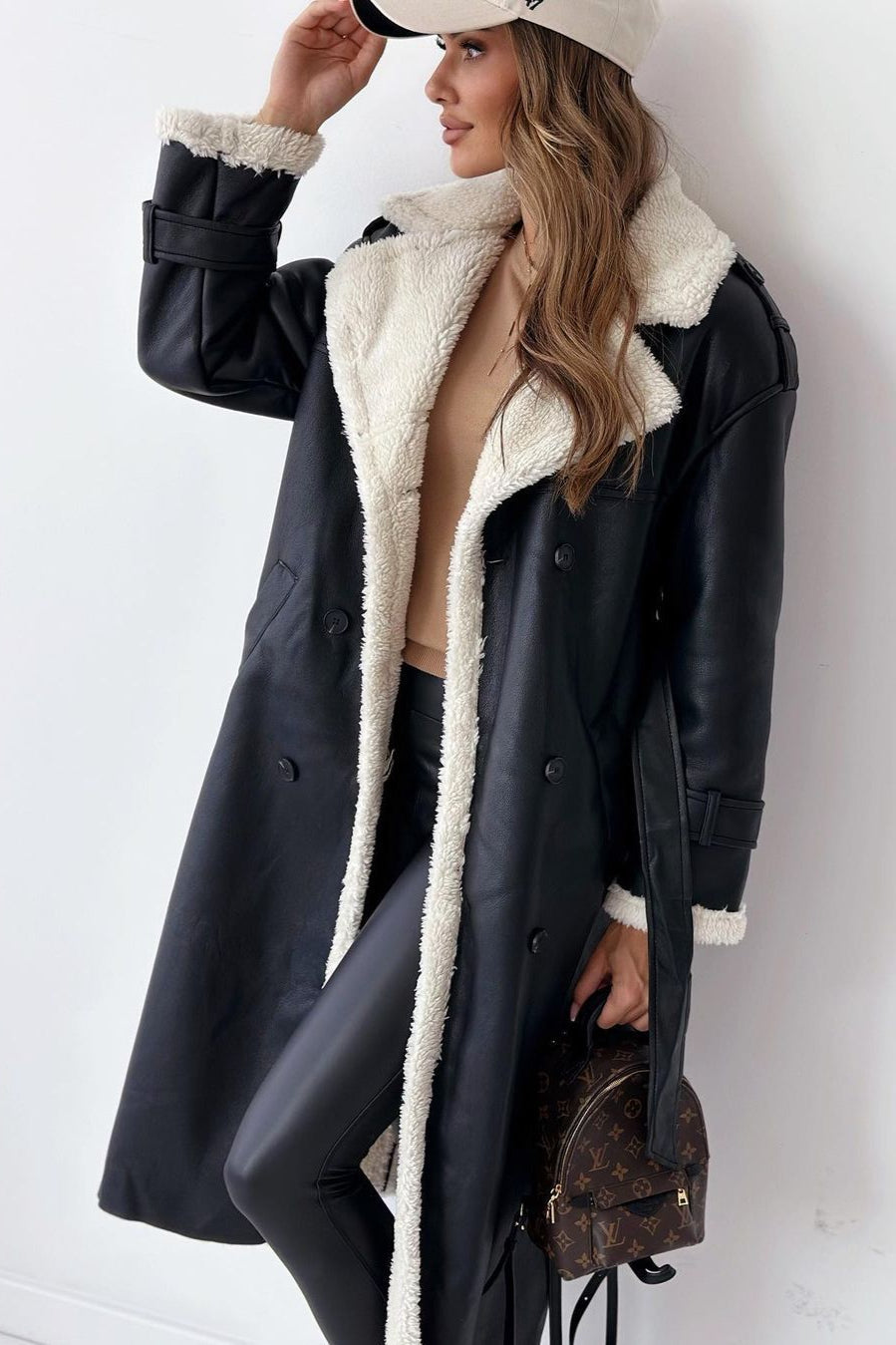 Gracefully Styled Coat for Any Occasion