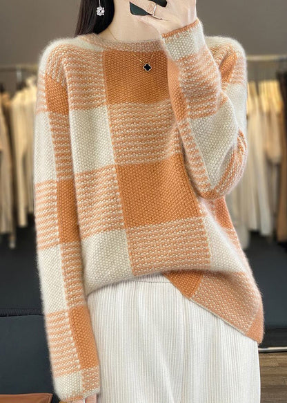 Beautifully Finished Sweater in a Timeless Design