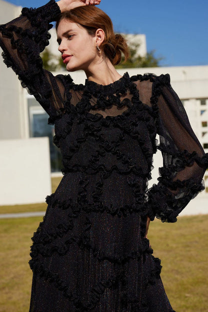 Beautifully Crafted Dress in a Classic Style