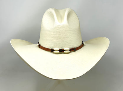 Beautifully Finished Garment in a Timeless Design
