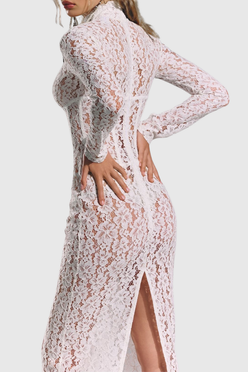 Effortlessly Elegant Dress with a Timeless Design