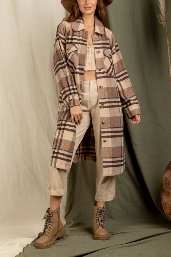 Gracefully Styled Coat for Any Occasion