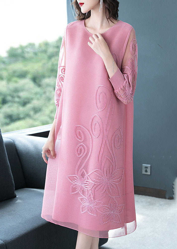 Effortlessly Elegant Dress with a Timeless Design