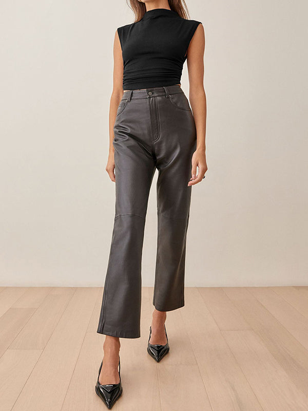 A Vintage Style Top with Delicate Timeless Details