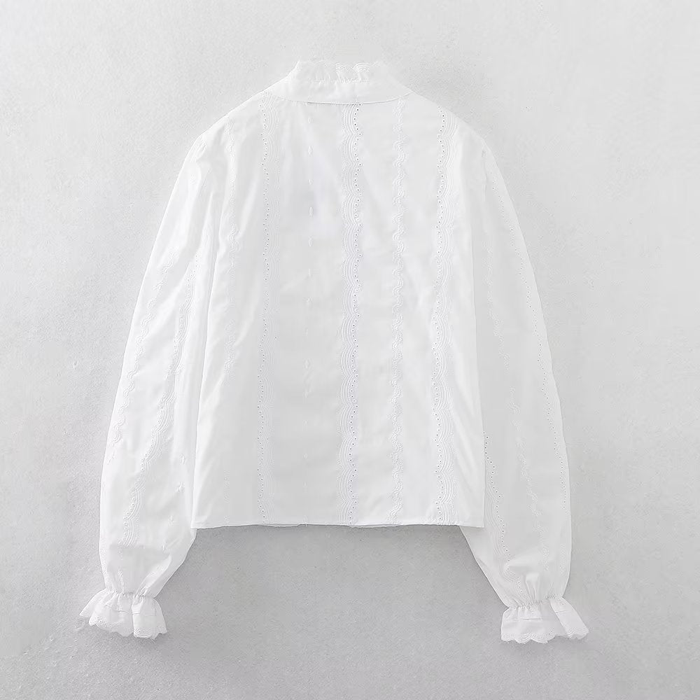 Beautifully Finished Shirt in a Timeless Design