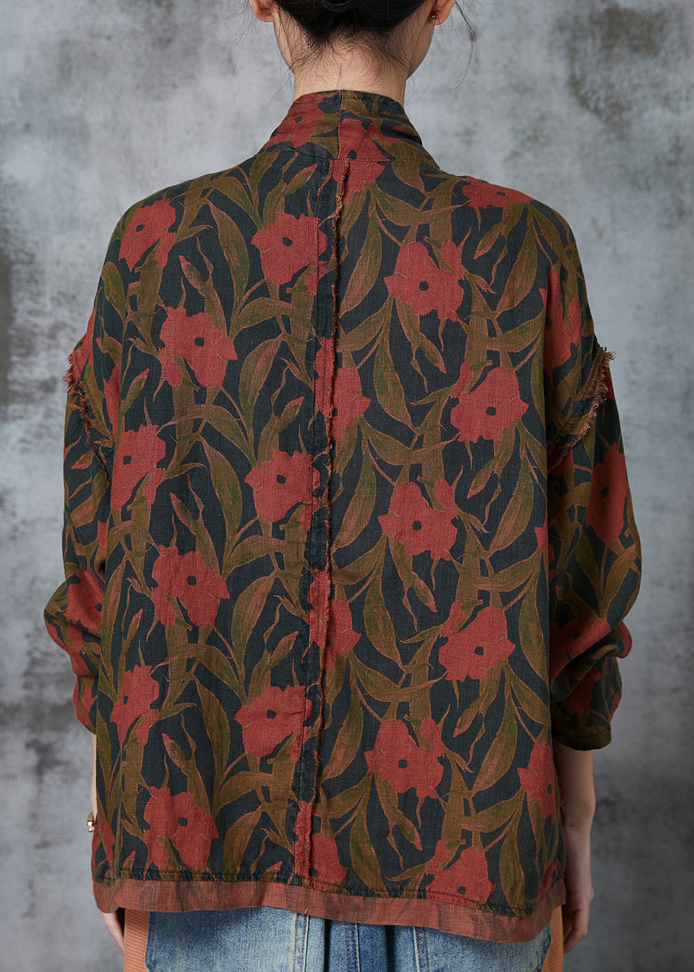 Well Tailored Coat with a Graceful Silhouette
