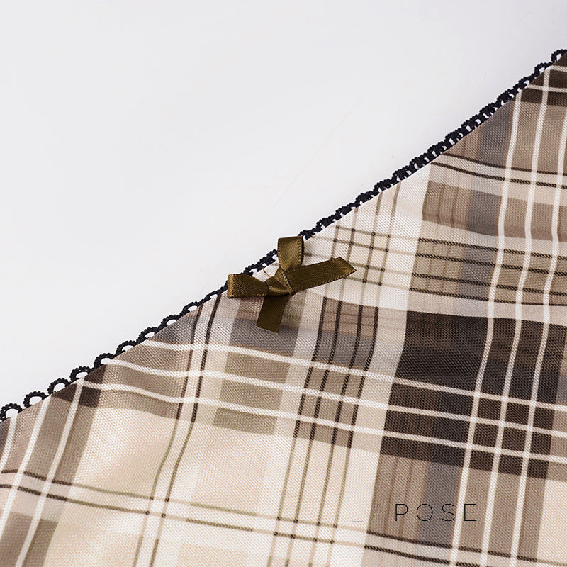 Beautifully Finished Garment in a Timeless Design