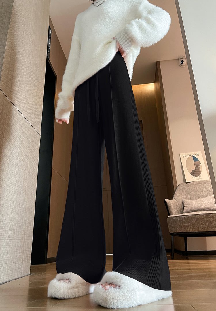 A Vintage Style Pants with Delicate Timeless Details