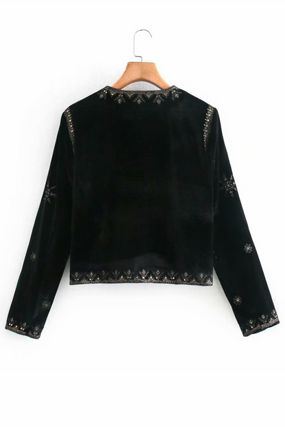 Sophisticated Garment with a Clean Classic Look