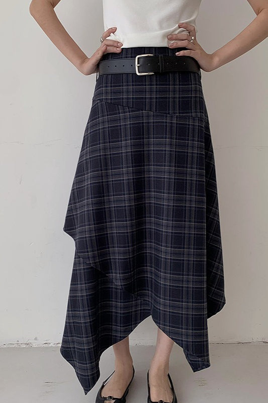 Sophisticated Garment with a Clean Classic Look